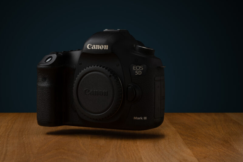 Canon 5D Mark III Product Photo